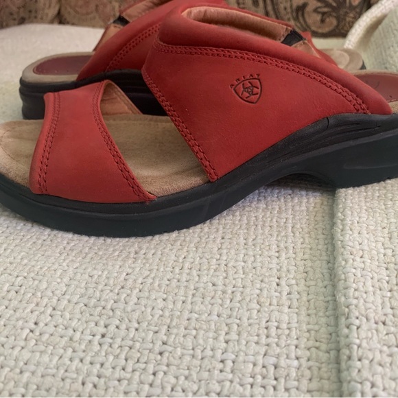 ARIAT Red Leather Sandal Double Strap Size 7 Comfort Slip On - Picture 5 of 8